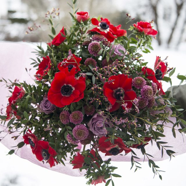 Anemoner-passer-i-buketter-med-de-fleste-blomster.jpg