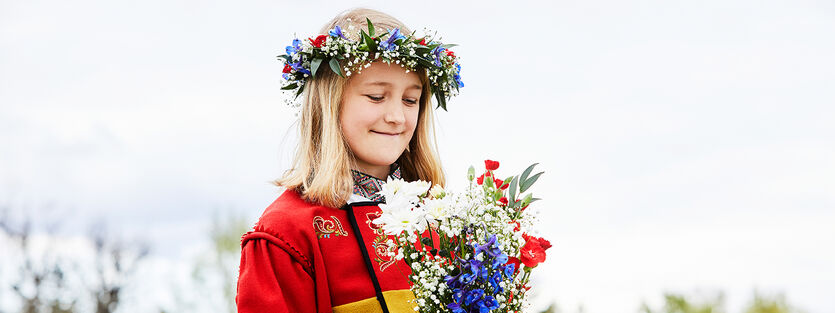 Lag din egen blomsterkrans<br/> til 17. mai