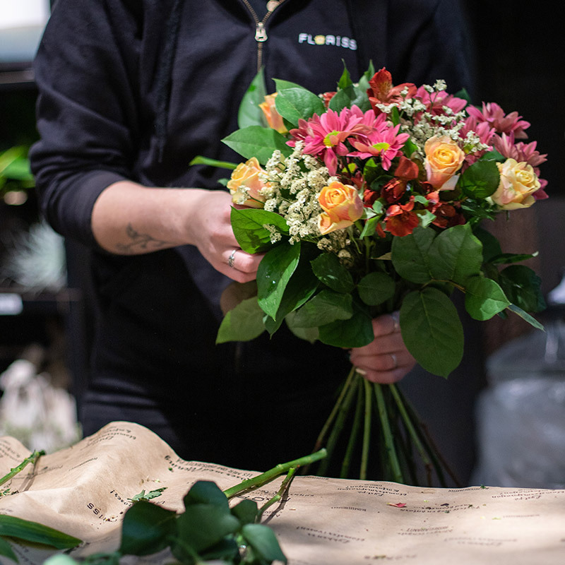 klikk-og-hent-ansatt-lager-din-blomsterbukett.jpg