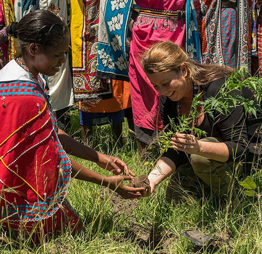 treplanting-i-kenya-marianne-vises-hvordan-man-planter-2021.jpg