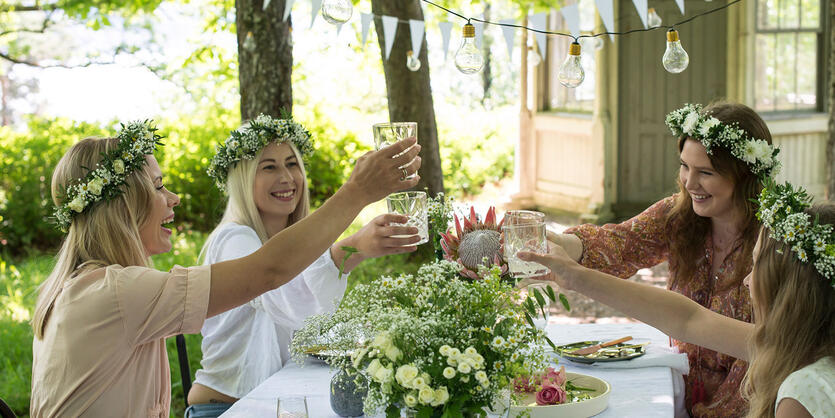 Floriss blomsterkranser -  perfekt til sommerfesten!