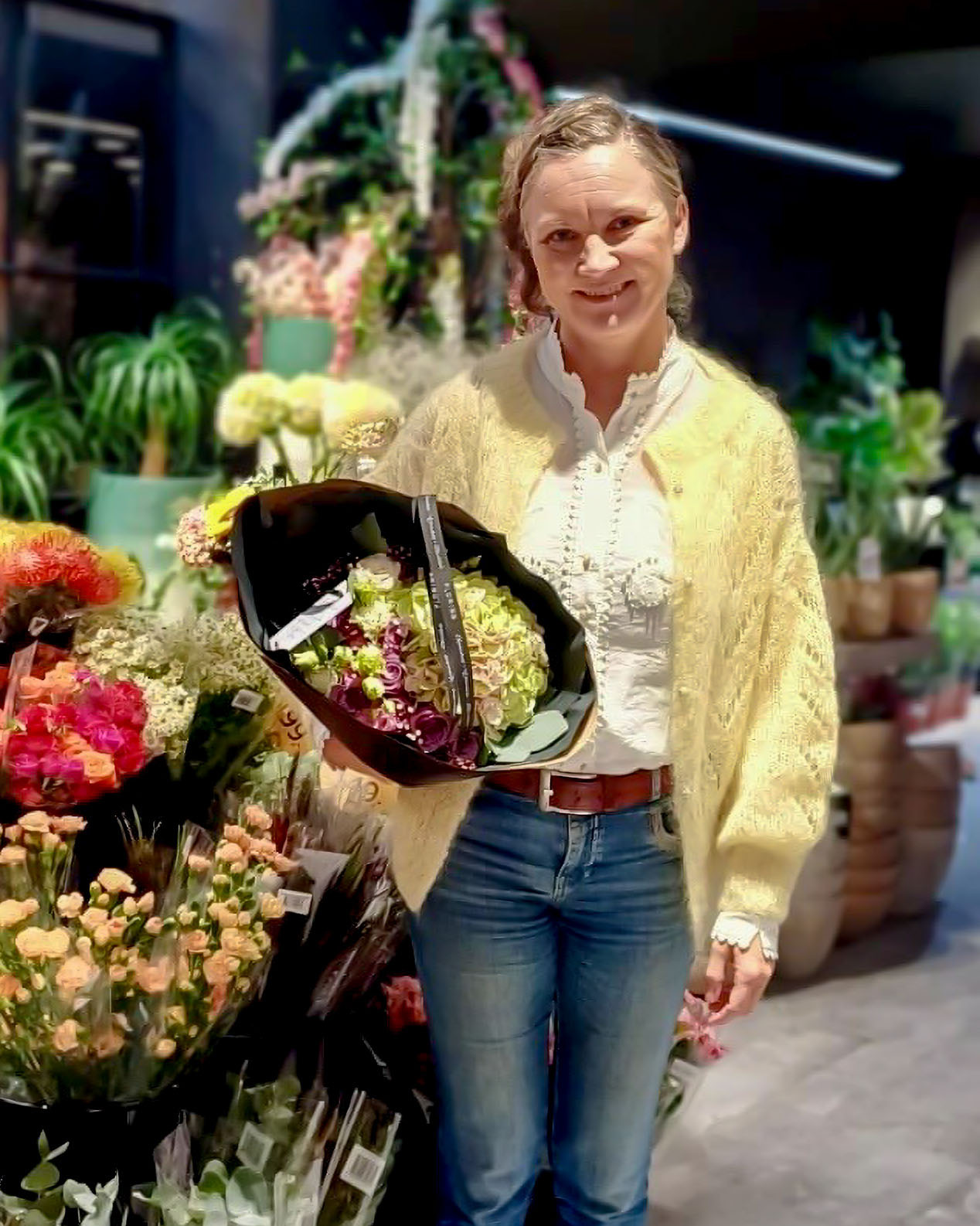 Den heldige vinneren av månedens bursdagsbukett i august 2025