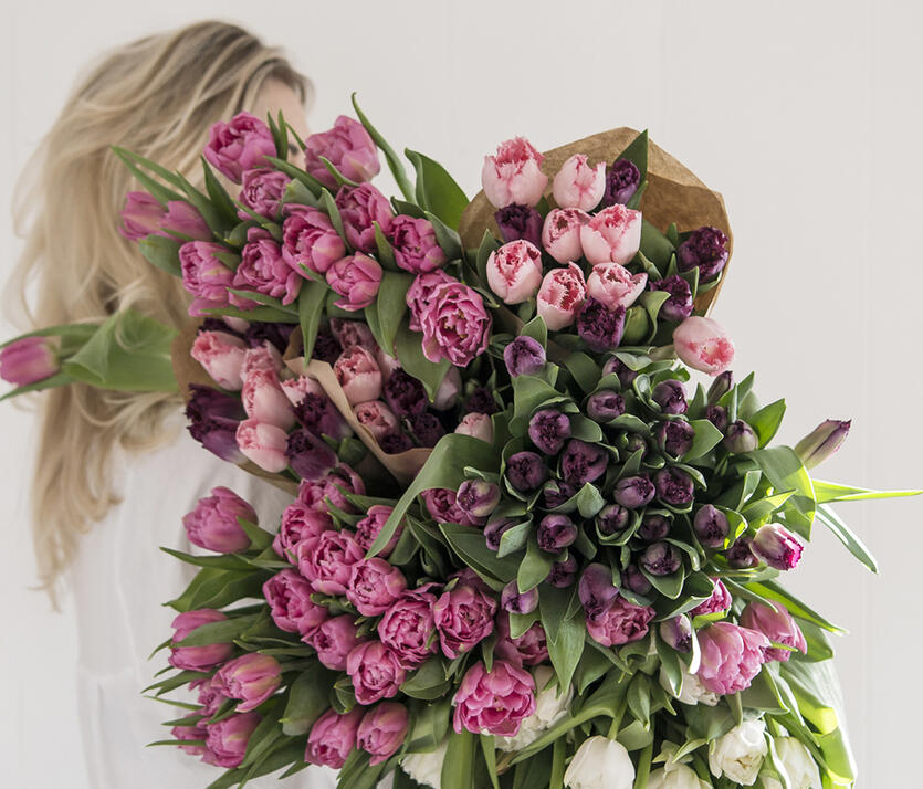 Bestill blomster<br/> rett hjem p&aring; d&oslash;ren