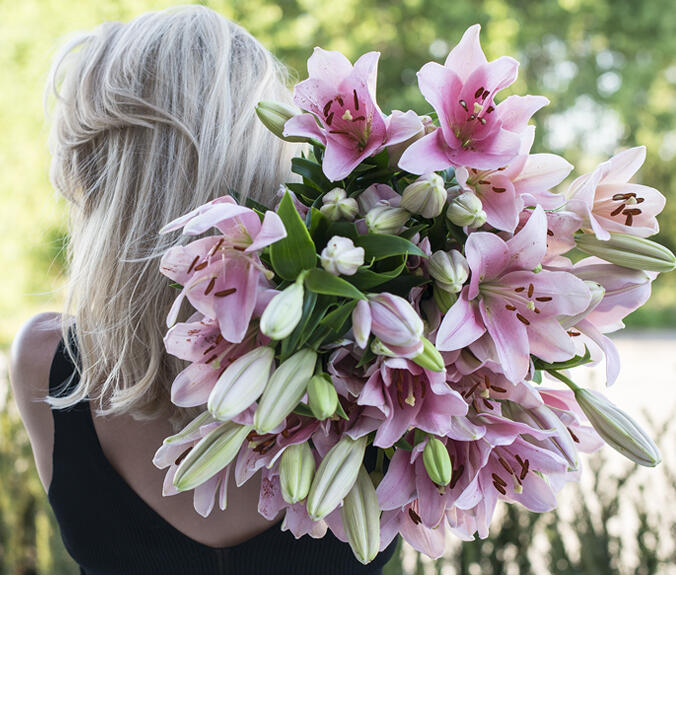Bestill blomster p&aring; d&oslash;ren